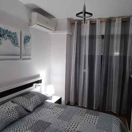 Apartment In Center, Near Port Aventura *