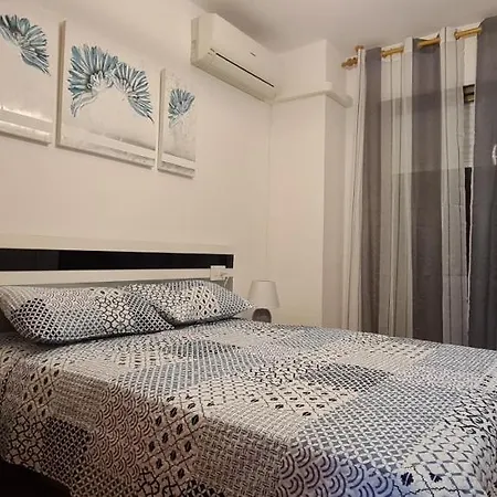 Apartment In Center, Near Port Aventura *